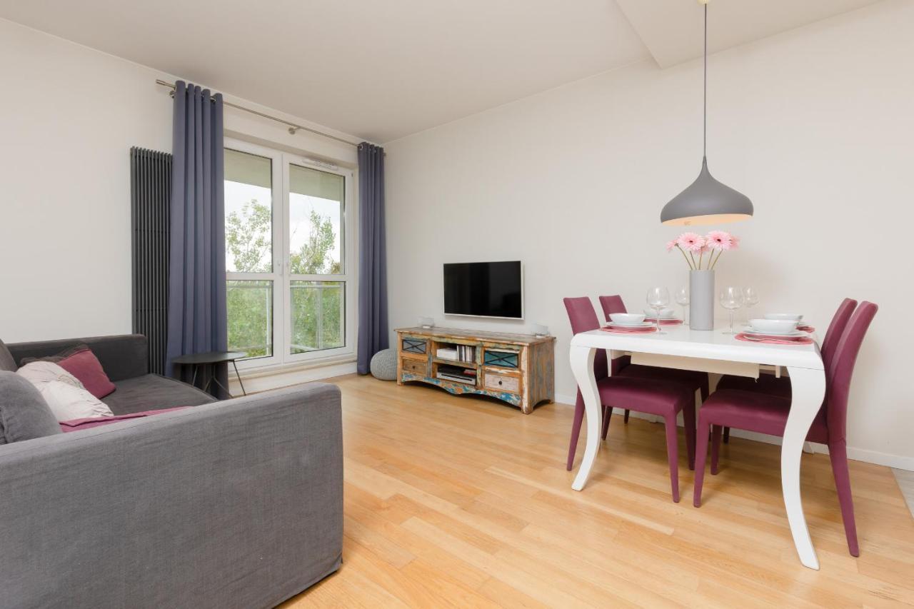 Quiet Apartment Park Edwarda Szymanskiego By Noclegi Renters Warszawa Eksteriør billede