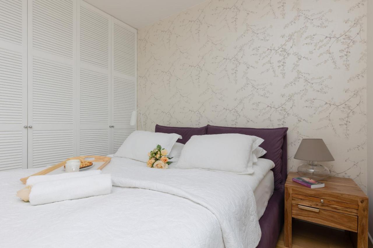Quiet Apartment Park Edwarda Szymanskiego By Noclegi Renters Warszawa Eksteriør billede